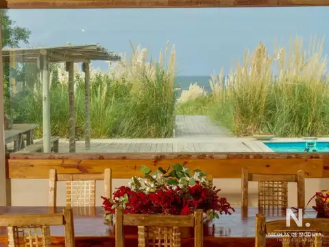 Casa en Alquiler Temporal en Punta Piedras, USD 33.000