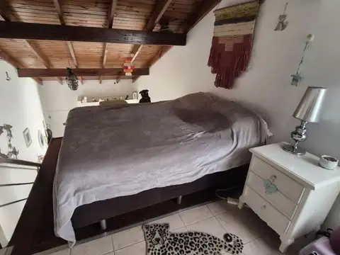 Depto Tipo Casa en Venta 25 años