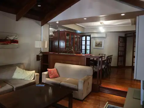 Casa en Venta en Barrio Norte, USD 450.000