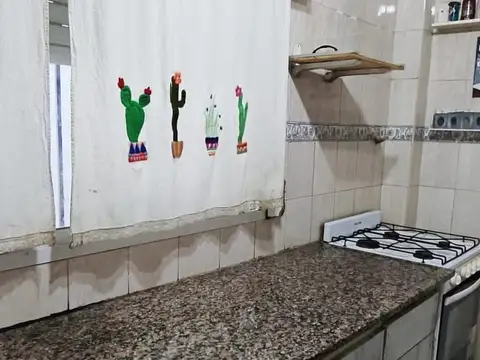 Depto Tipo Casa en Alquiler en Villa Talleres, $ 550.000