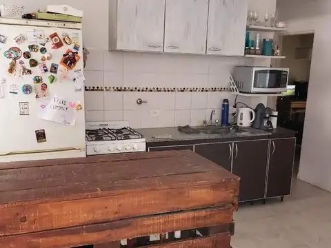 Casa 4 ambientes con 1 baño