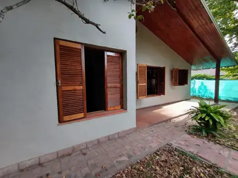 EXCELENTE CASAQUINTA EN VILLA CALIFORNIA