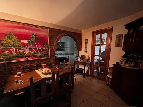 Casa en Venta en Ituzaingo, USD 215.000