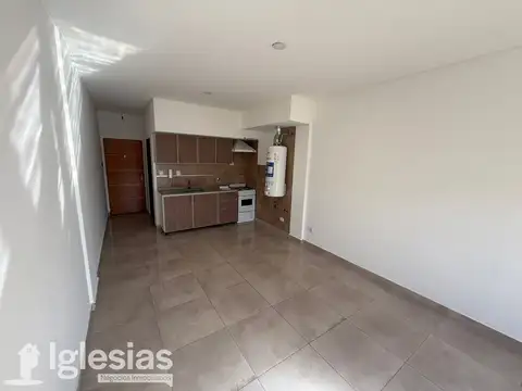 Departamento en Alquiler de Monoambiente