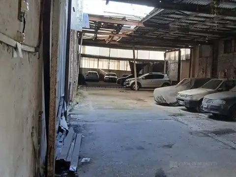 Galpon en Venta en Lanus Este, USD 125.000