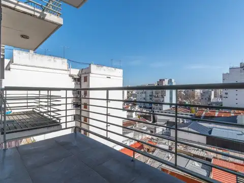 Santiago De Las Carreras 100, Piso 6