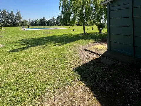 Campo con casa en venta en Uribelarrea