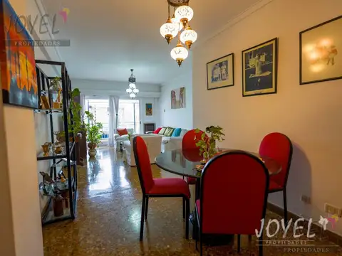Departamento en Villa del Parque en pleno centro comercial