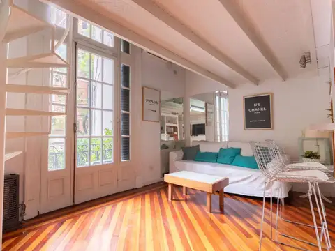 Ugarteche 2800, Piso 1