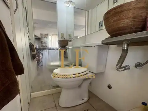 Casa 5 ambientes con 5 baños