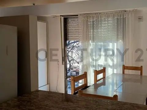 Departamento en Alquiler en Republica De La Sexta, $ 385.000