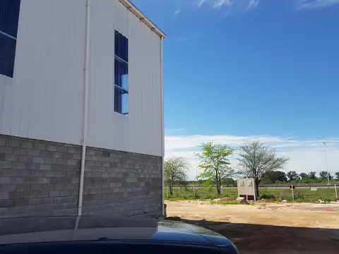 Galpon en Alquiler A Estrenar