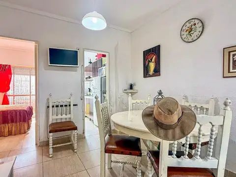 Avenida Mario Bravo 1200