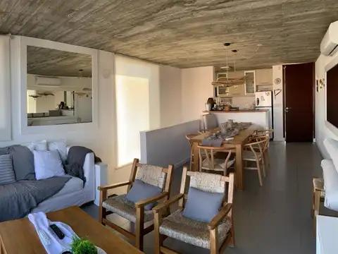 Departamento en Alquiler Temporal en Montoya, USD 7.000