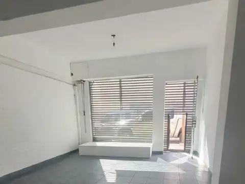 Concejal Acosta 994