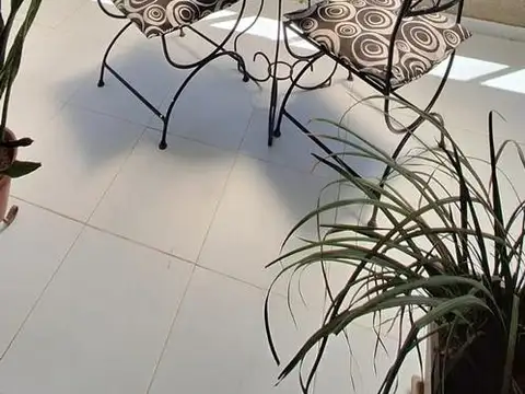Departamento de 3 Ambientes Reciclado a Nuevo con Balcón CER