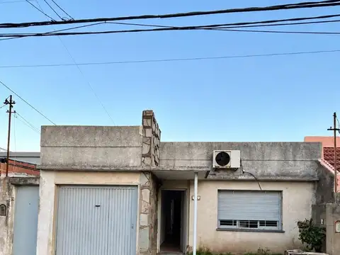 Casa en venta en Zarate