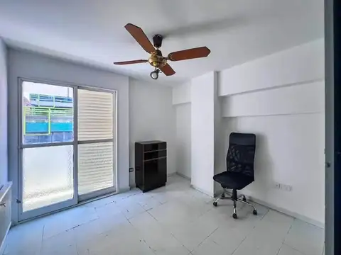 Oportunidad en el Centro – Departamento de 3 Dorm con balcón