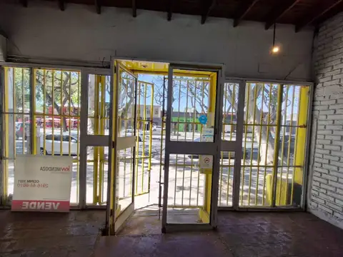 Local en Venta 20 años