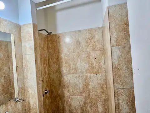 Oficina 2 ambientes con 1 baño