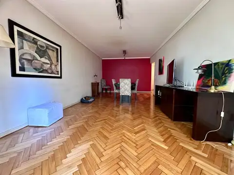 Departamento en Alquiler con 1 cocheras