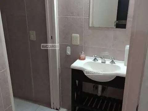 Depto Tipo Casa en Alquiler en Liniers, $ 650.000