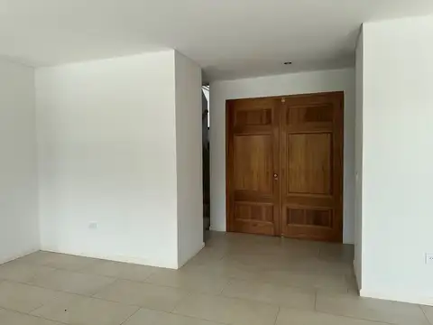 Casa  en Venta en Haras Santa Maria, Escobar, G.B.A. Zona Norte