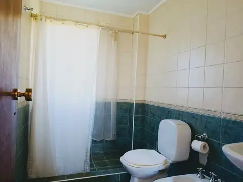 VENTA CASA QUINTA SAN NICOLAS AMPLIO PARQUE PILETA