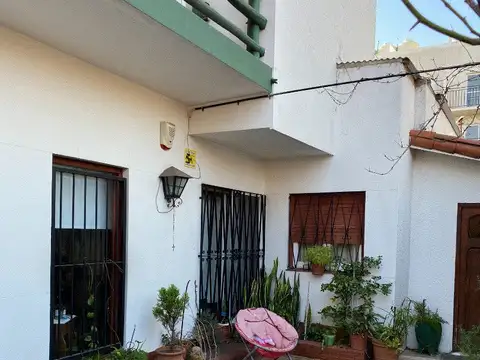 Casa en Venta en Villa Luzuriaga, USD 240.000