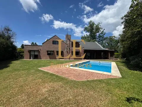 Casa en Venta de 4 dormitorios