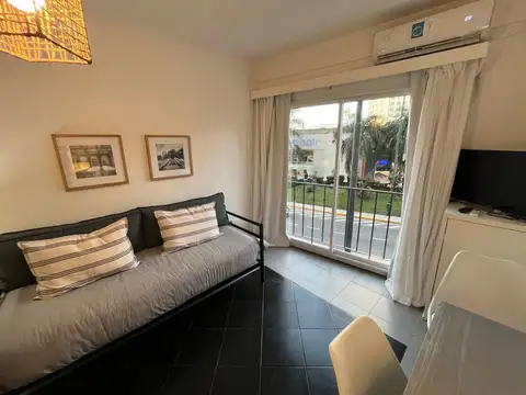 Cerrito 1500, Piso 2