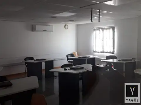 Galpon en Venta 100  mts Fondo