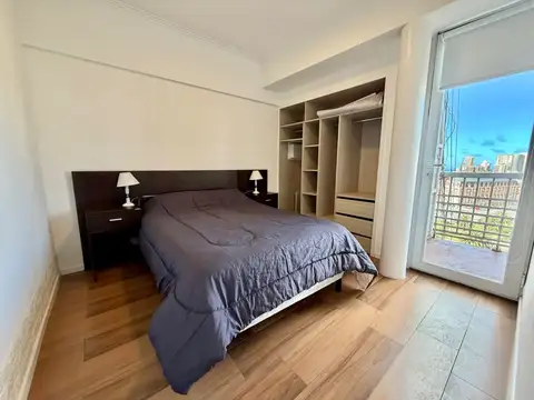 Venta de Departamento 2 Ambientes a la calle con balcón terraza en Plaza Colón, Mar del Plata
