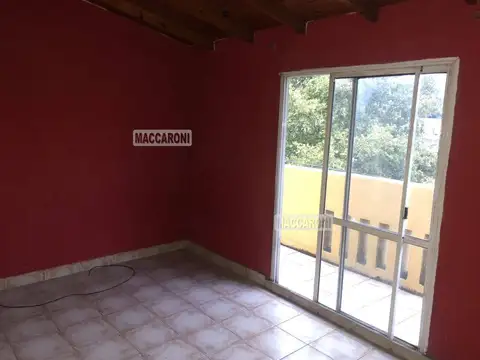 Depto Tipo Casa en Alquiler de 2 dormitorios