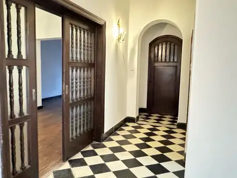 Casa en Alquiler de 4 dormitorios