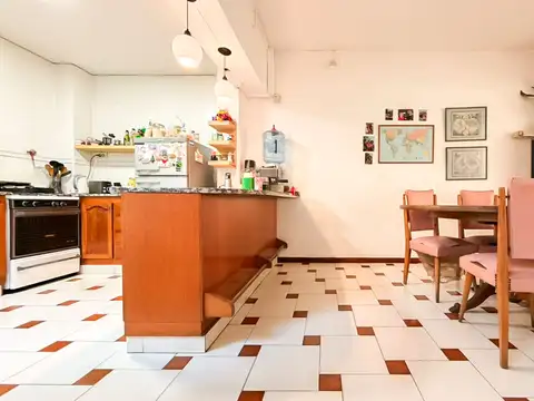 CASA TRES PISOS COCHERA Y TERRAZA VENTA SAN JOSE