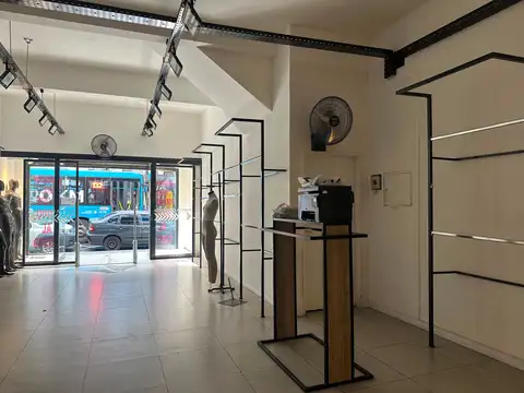 Local en Alquiler 53 años