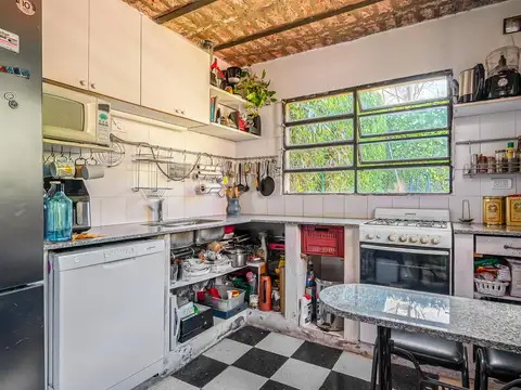 Casa en Venta con 1 cochera