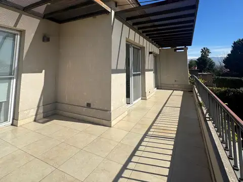 Casa en Venta en Villa Nueva de Guaymallen, USD 400.000