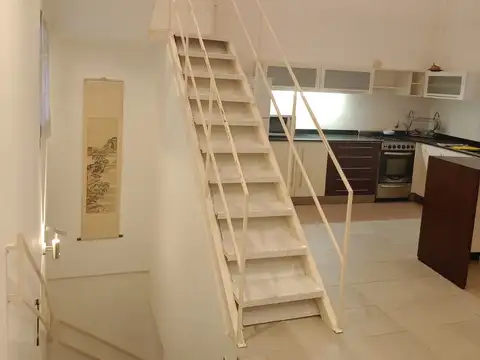 Depto Tipo Casa en Alquiler de 3 dormitorios