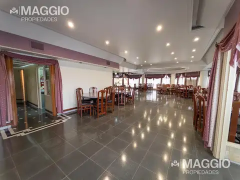 Salon Venta Villa Luzuriaga