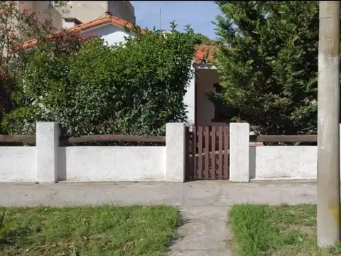 Hermosa Casa en venta en Santa Teresita