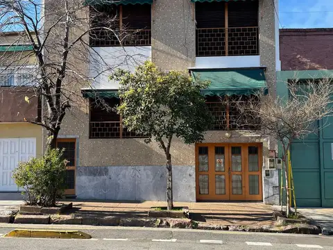 33 Orientales al 2000