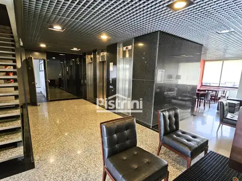Santiago 853 , Piso 1