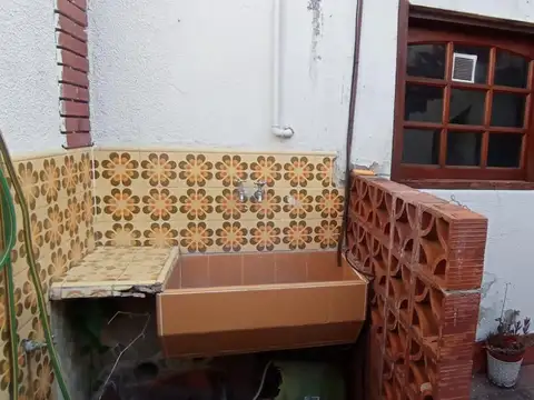Depto Tipo Casa en Venta en Olivos Maipu/Uzal, USD 145.000