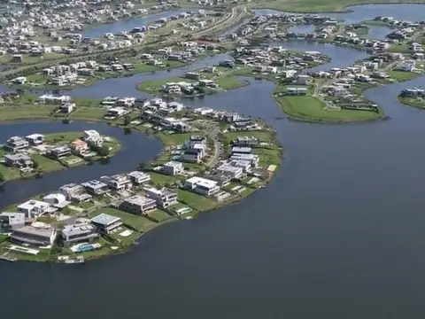 Lote en Venta vista al agua - Nordelta Casuarinas