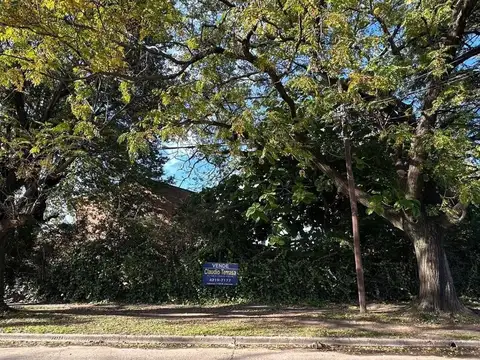 LOTE DE TERRENO EN ESQUINA EN R. CALZADA
