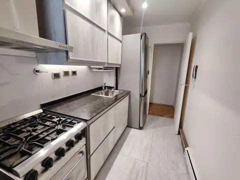 4 AMBIENTES LUMINOSO Y TOTALMENTE RENOVADO CERCA DEL LIBERTADOR