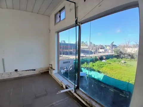 Oficina Monoambiente con 1 baño