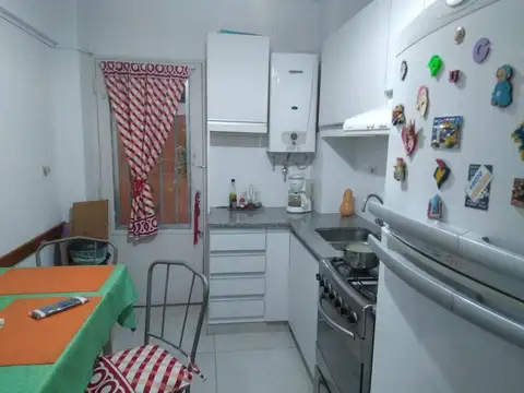 Oportunidad  Hermoso Departamento ubicado en  Rioja 1800. Excelente zona.